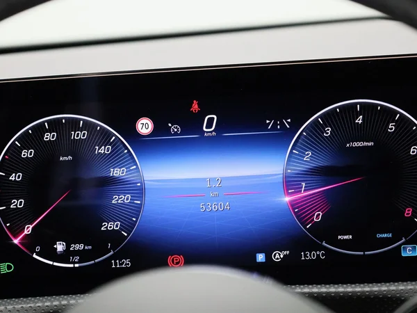 Mercedes-Benz A-Klasse (2023) — foto 29 van 31