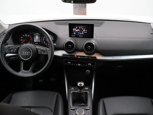 AUDI Q2 (2017) — foto 4 van 27