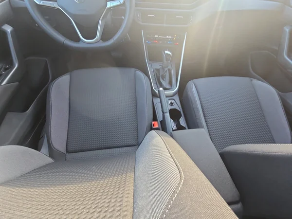VOLKSWAGEN Polo (2026) — foto 10 van 24