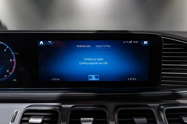 Mercedes-Benz GLS (2021) — foto 39 van 56