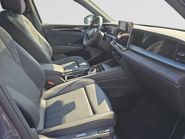 VOLKSWAGEN Tayron eHybrid (PHEV) (2026) — foto 10 van 23