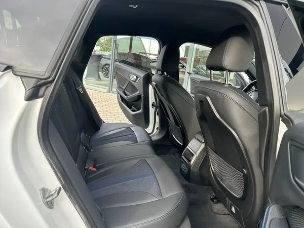 Bmw 218 (2022) — foto 9 van 22
