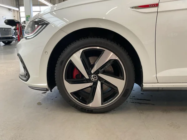 VOLKSWAGEN Polo GTI (2025) — foto 16 van 24