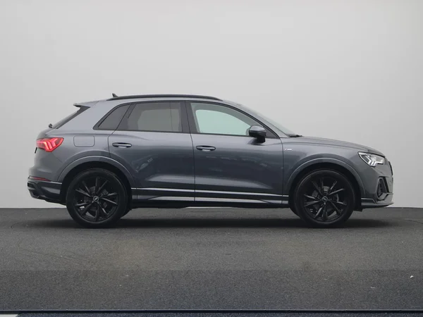 AUDI Q3 (2019) — foto 20 van 22