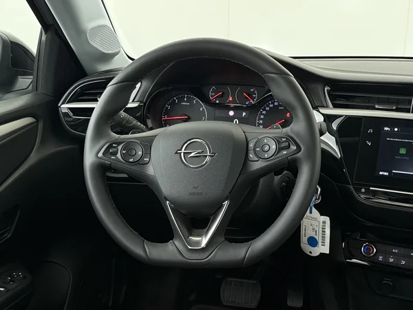 OPEL Corsa (2023) — foto 14 van 26