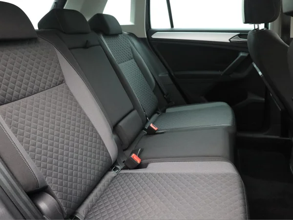 VOLKSWAGEN Tiguan (2018) — foto 20 van 20