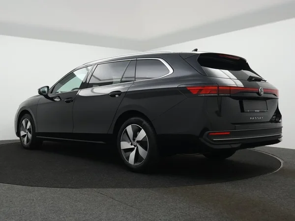 Volkswagen Passat (2026) — foto 2 van 24