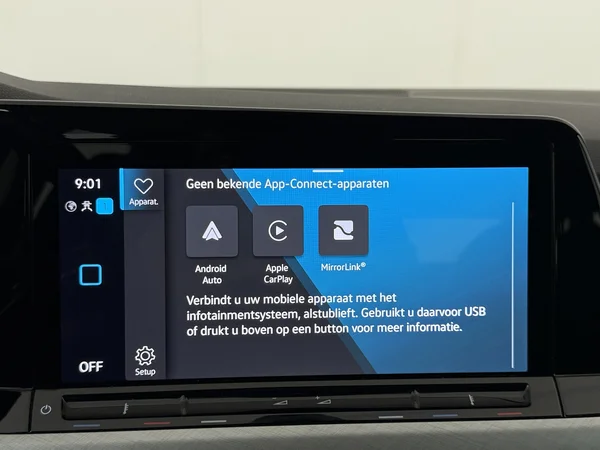 VOLKSWAGEN Golf Variant (2022) — foto 13 van 28