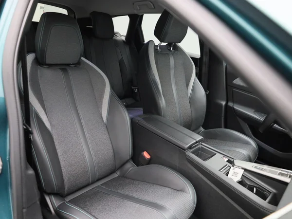 Peugeot 308 (2023) — foto 31 van 44