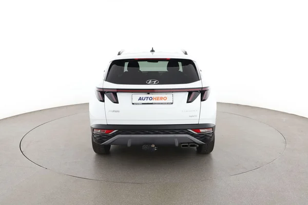 Hyundai Tucson (2021) — foto 11 van 16