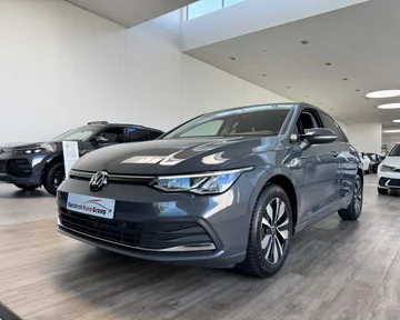 Volkswagen Golf 082f61cc-67d9-4b2e-818b-b7e486cf9aeb
