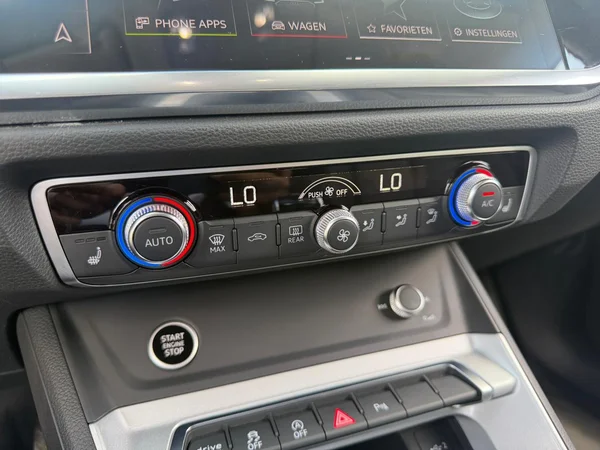 AUDI Q3 Sportback (2022) — foto 9 van 21