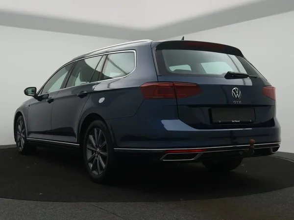 Volkswagen Passat (2023) — foto 16 van 29