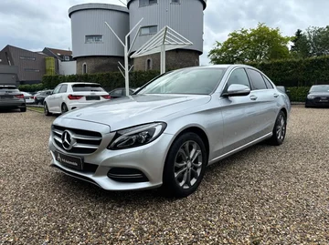 Mercedes-Benz C a2558459-d400-4c07-8a61-2e106c382c20