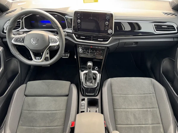 VOLKSWAGEN T-Roc (2025) — foto 4 van 23