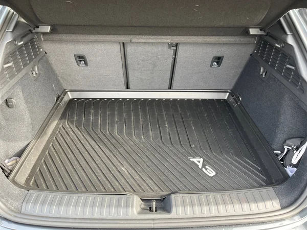 AUDI A3 Sportback PHEV (2025) — foto 13 van 24