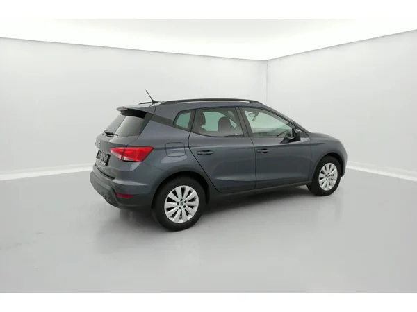 SEAT Arona (2023) — foto 2 van 34