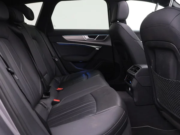 AUDI A6 Avant Dsl (2019) — foto 16 van 29