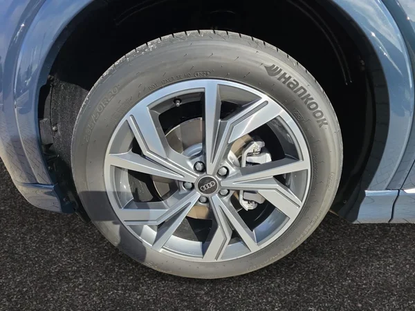 AUDI Q4 e-tron (2026) — foto 16 van 24
