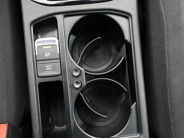 Volkswagen Touran (2023) — foto 11 van 31