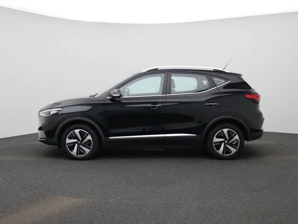 MG ZS EV (2023) — foto 36 van 40