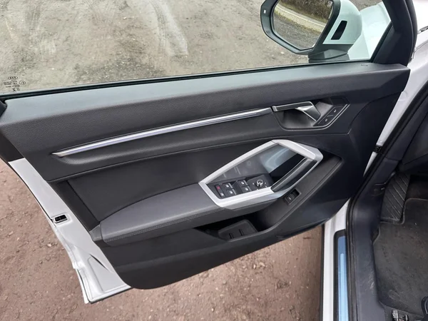 AUDI Q3 (2023) — foto 7 van 19