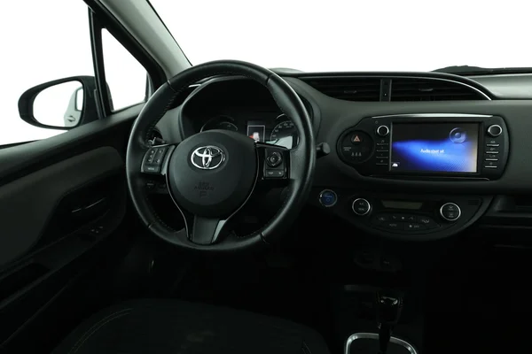Toyota Yaris (2018) — foto 4 van 16