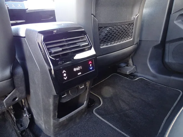 Peugeot e-5008 (2026) — foto 19 van 27