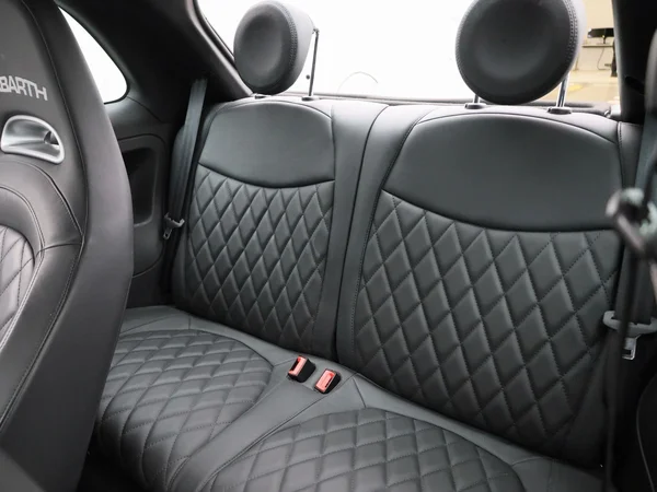 Fiat 500 (2022) — foto 3 van 44