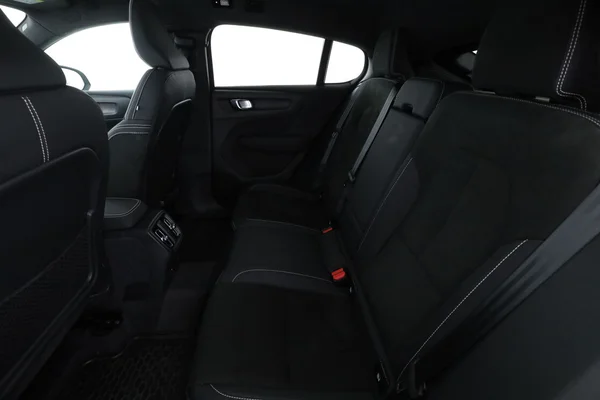 Volvo C40 (2022) — foto 5 van 16