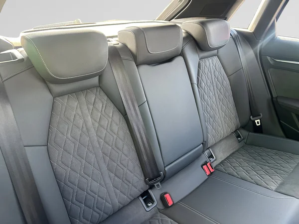 AUDI A3 Sportback PHEV (2025) — foto 10 van 24