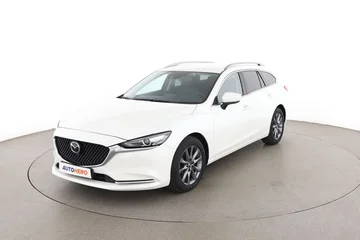 Mazda 6 0e96e5bb-3eec-4c6c-8175-9e30b51b4ada