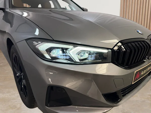 BMW 318 (2022) — foto 23 van 30