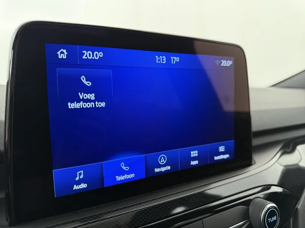 FORD Kuga (2022) — foto 13 van 36