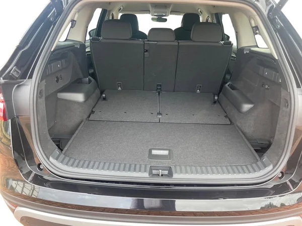 SKODA Kodiaq (2025) — foto 10 van 22