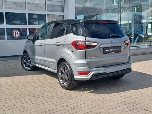 Ford EcoSport (2020) — foto 12 van 17