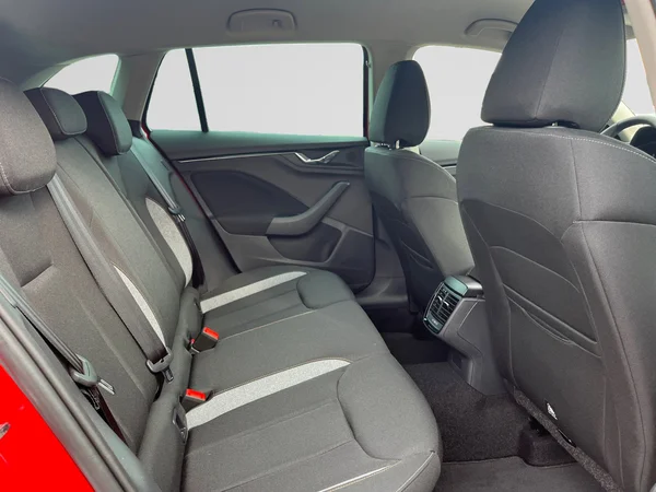 SKODA Scala (2025) — foto 8 van 16