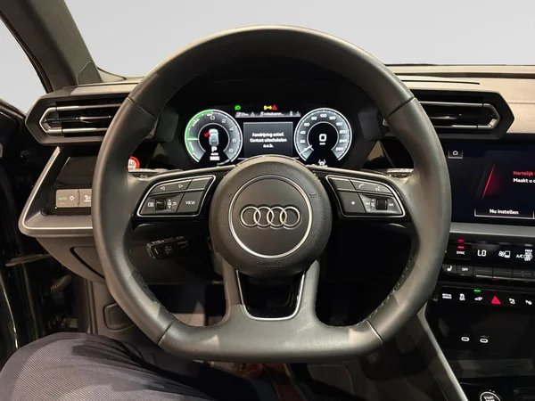 AUDI A3 Sportback PHEV (2025) — foto 16 van 16