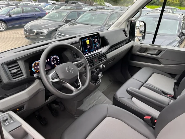 VOLKSWAGEN Crafter 35 Fourgon Lwb HR Dsl (2025) — foto 21 van 21
