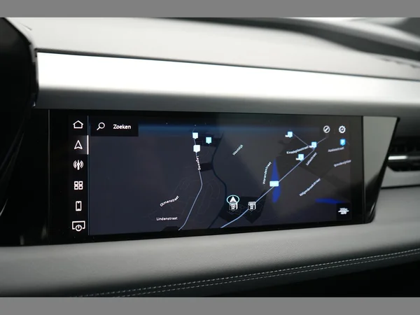 AUDI Q6 e-tron (2025) — foto 27 van 46