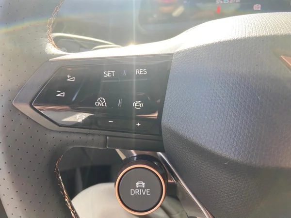 CUPRA Tavascan (2025) — foto 3 van 20