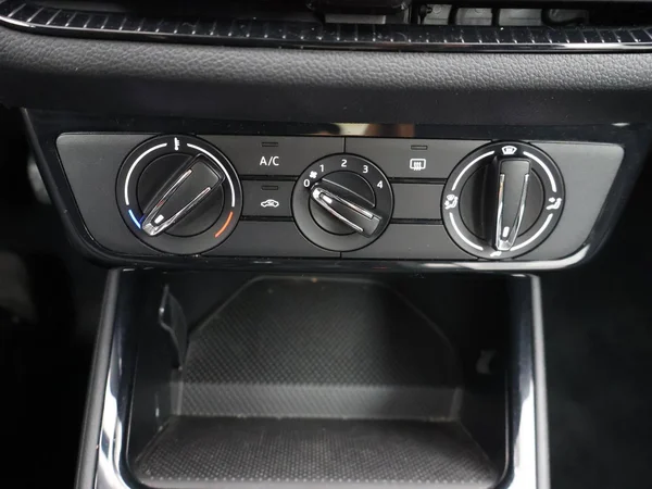 SKODA Fabia (2025) — foto 8 van 27