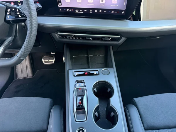 AUDI Q4 e-tron (2026) — foto 3 van 23
