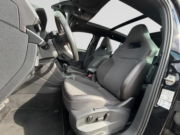 SEAT Tarraco (2021) — foto 2 van 24