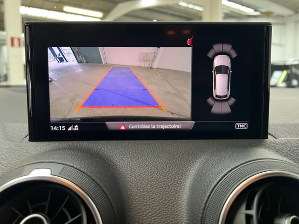 AUDI Q2 (2020) — foto 3 van 20