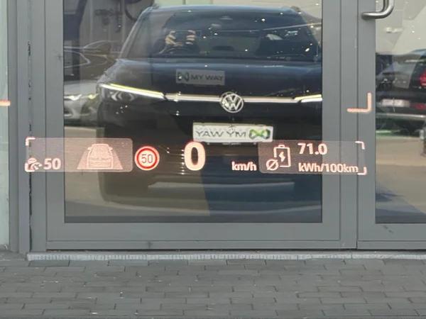 VOLKSWAGEN ID.7 Tourer (2024) — foto 13 van 24