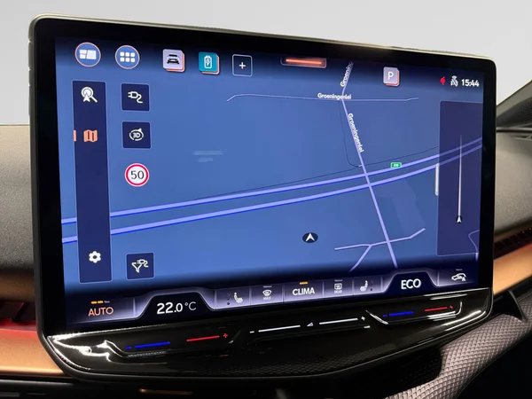 CUPRA Tavascan (2025) — foto 4 van 18