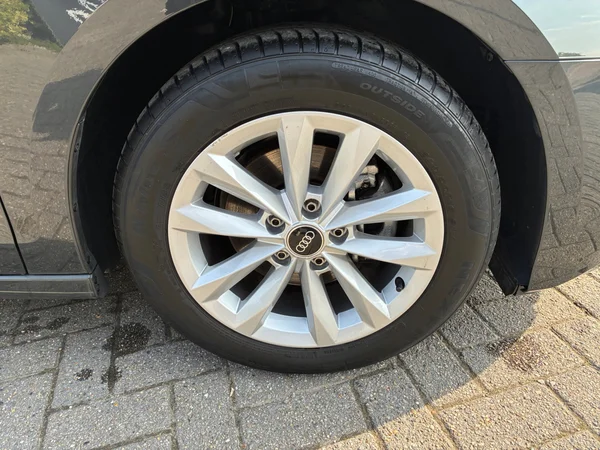 AUDI A3 Sportback (2022) — foto 9 van 24