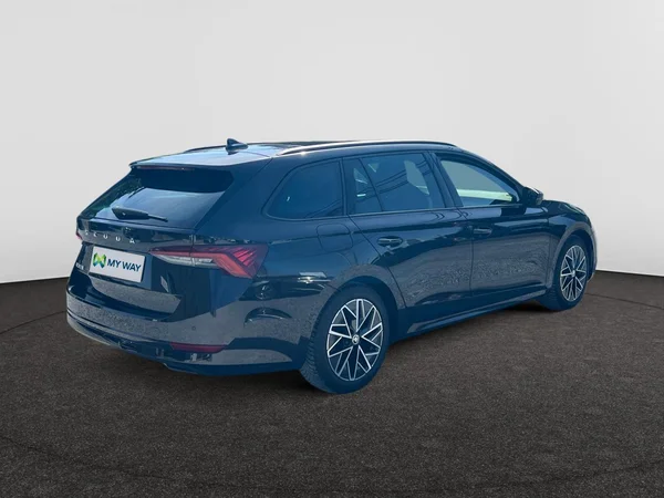 SKODA Octavia SW (2022) — foto 11 van 18