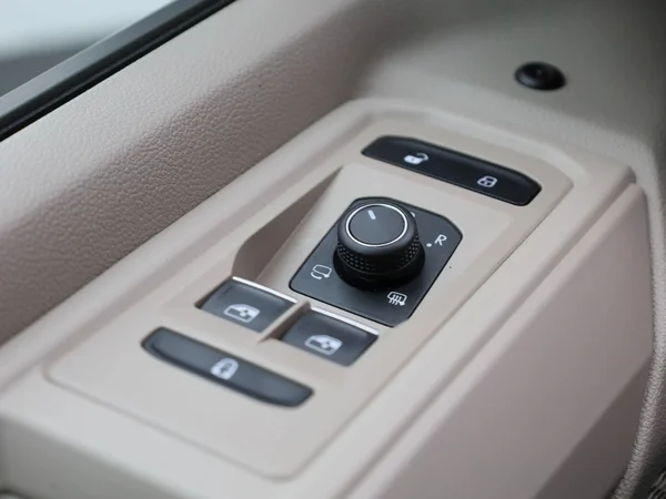 Volkswagen Multivan (2024) — foto 26 van 43